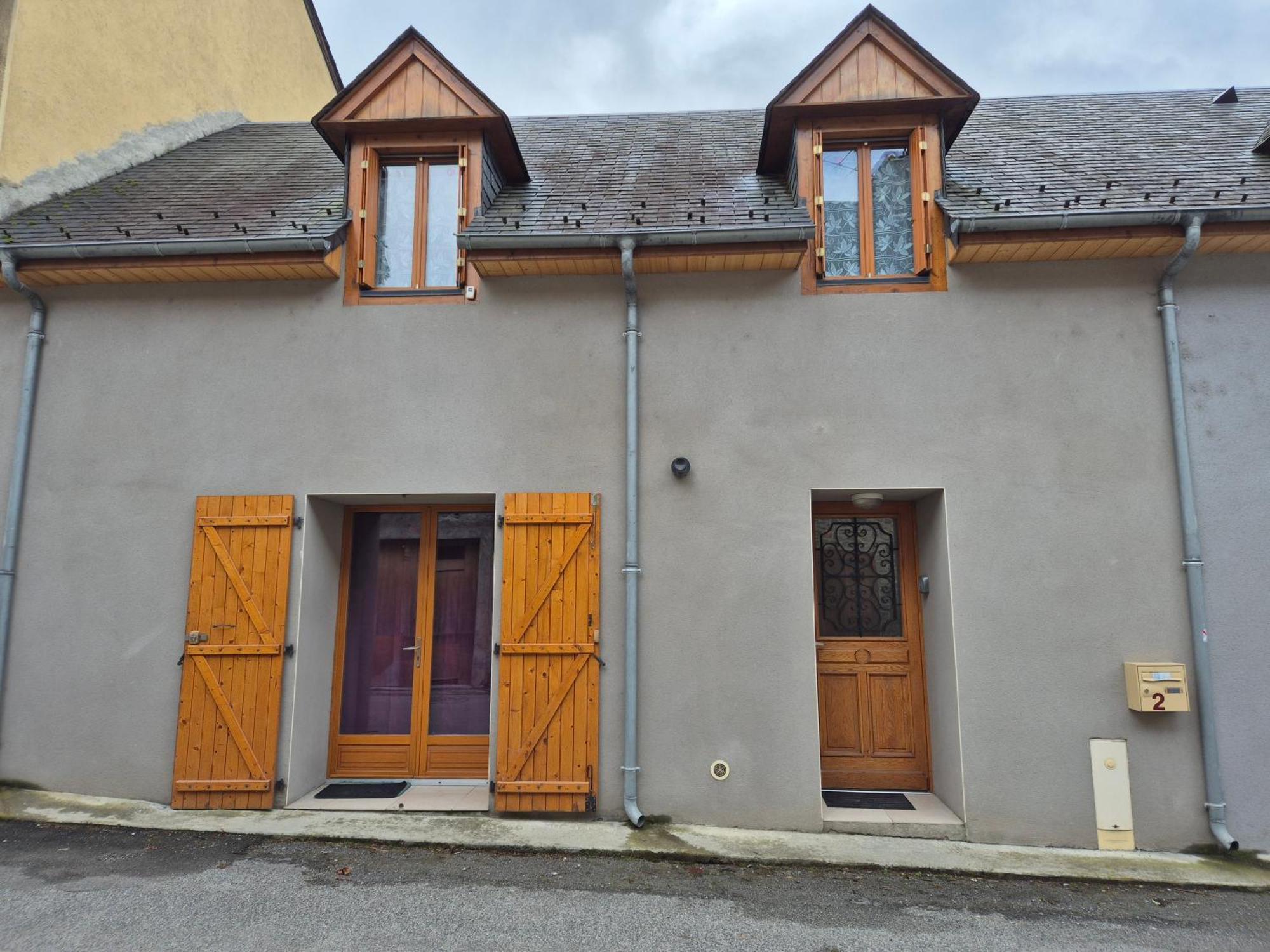 Locations Vacances A La Montagne Sarrancolin Exterior photo